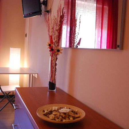 Un Letto A Casteddu Ξενοδοχείο Κάλιαρι Εξωτερικό φωτογραφία